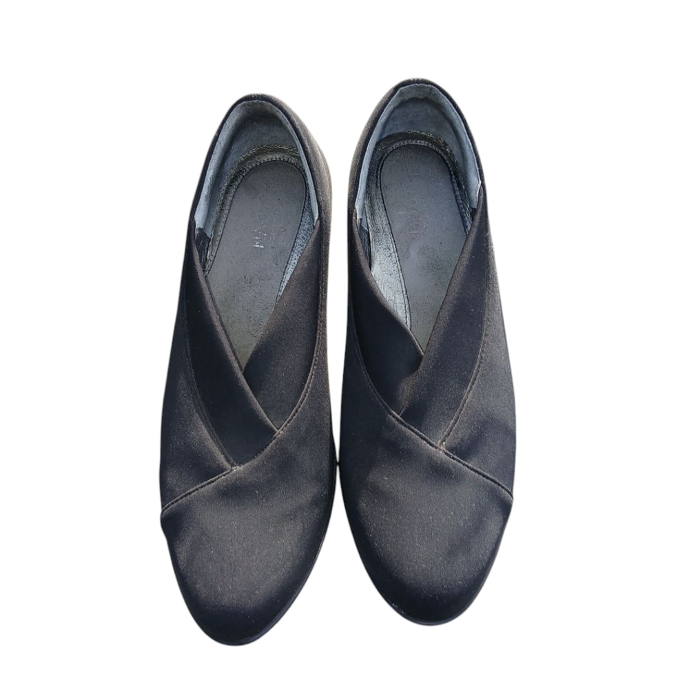 NAOT Elegant Black Women's Shoes Size 39